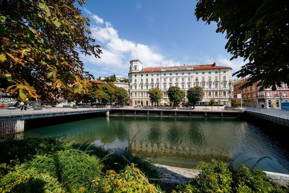 Hotel Continental Rijeka Exteriér fotografie