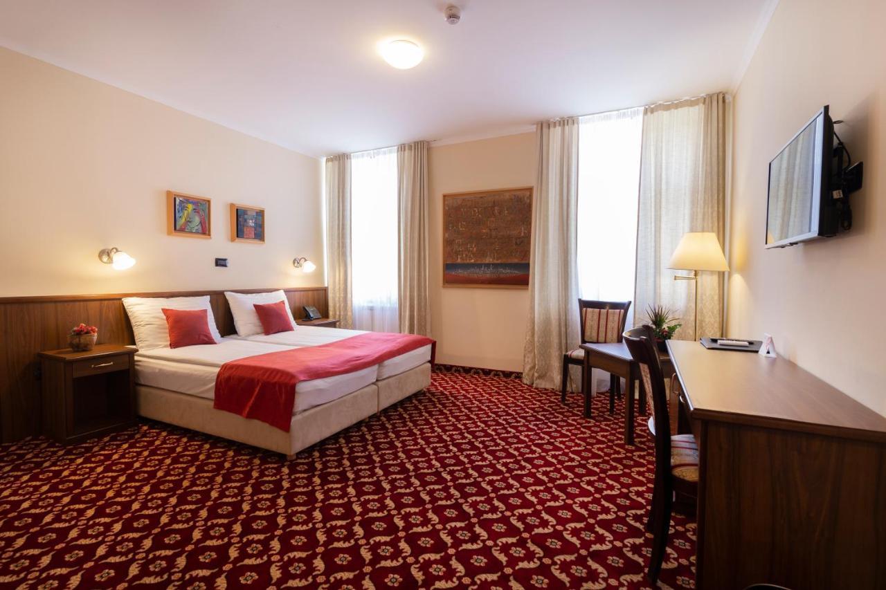 Hotel Continental Rijeka Exteriér fotografie
